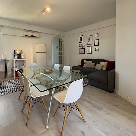 U-nique Seneca * Barcelona